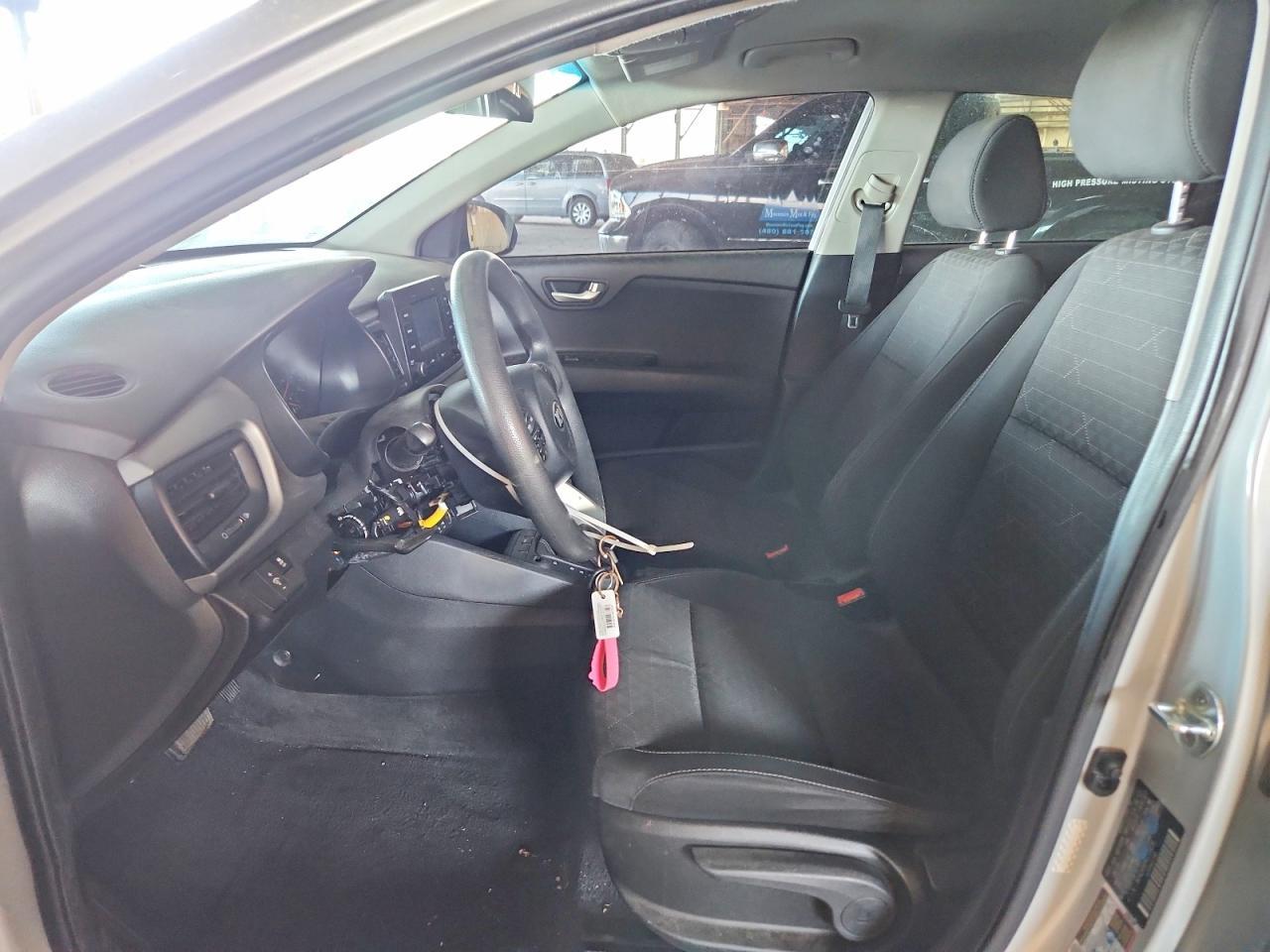 2019 Kia Rio S - Фото 7