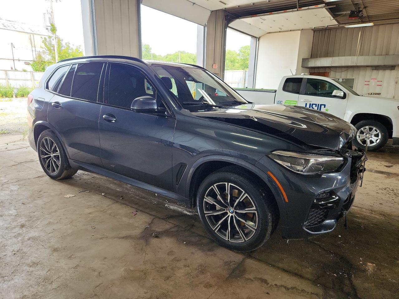 2022 BMW X5 xDrive40I - Image 4