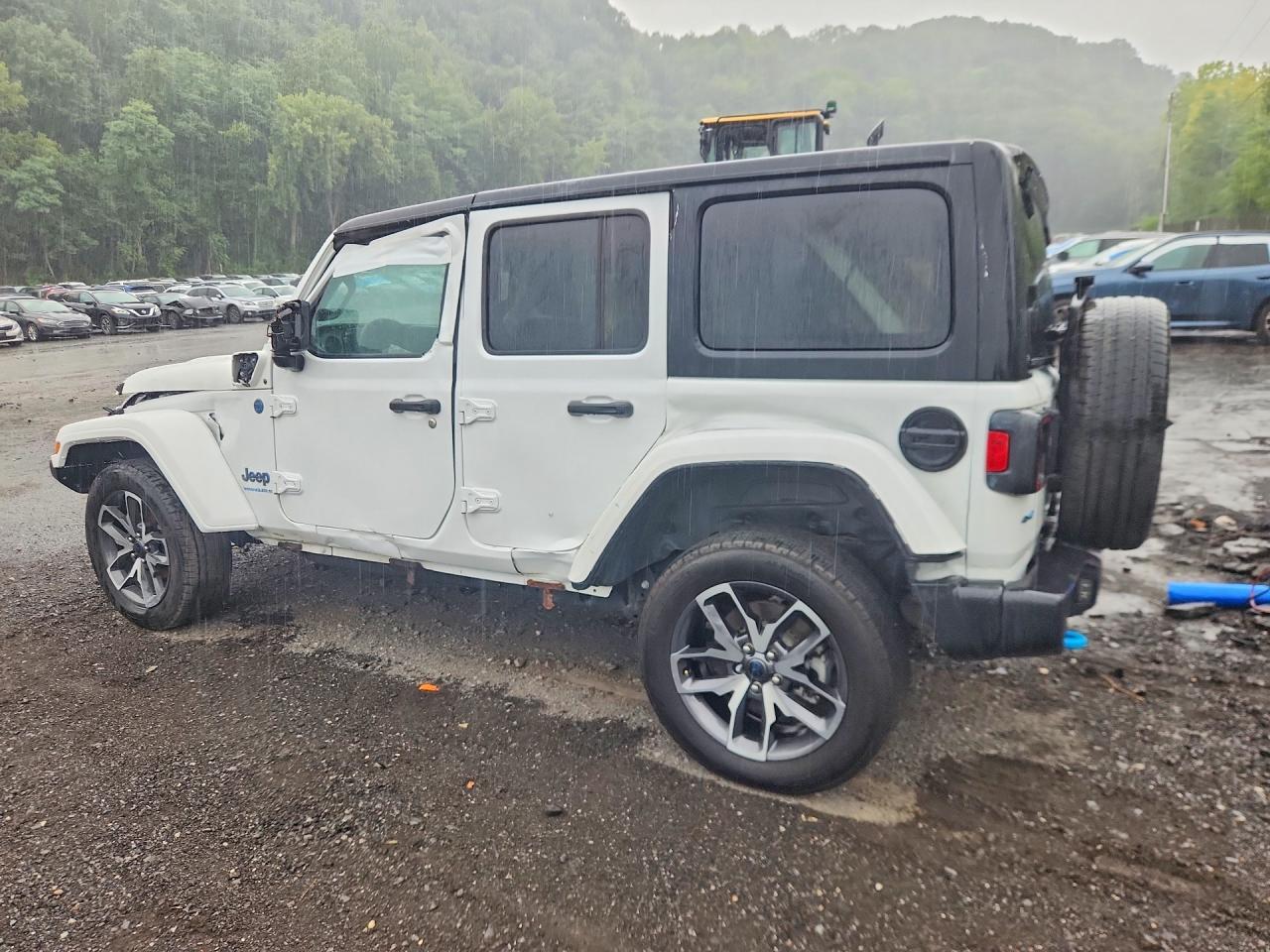 2024 Jeep Wrangler 4Xe - Фото 2
