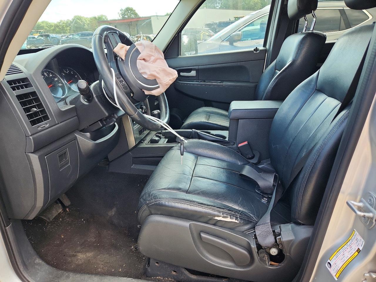 2011 Jeep Liberty Sport - Фото 7