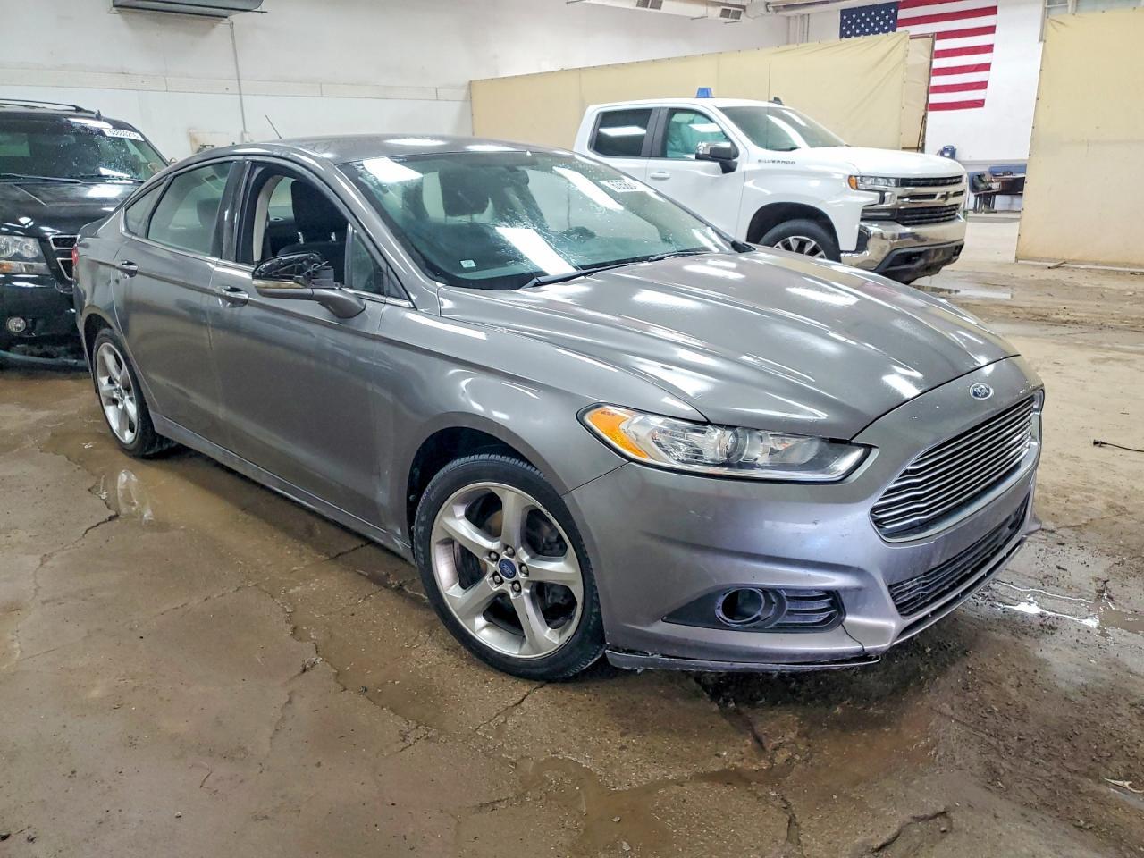 2013 Ford Fusion Se - Фото 4