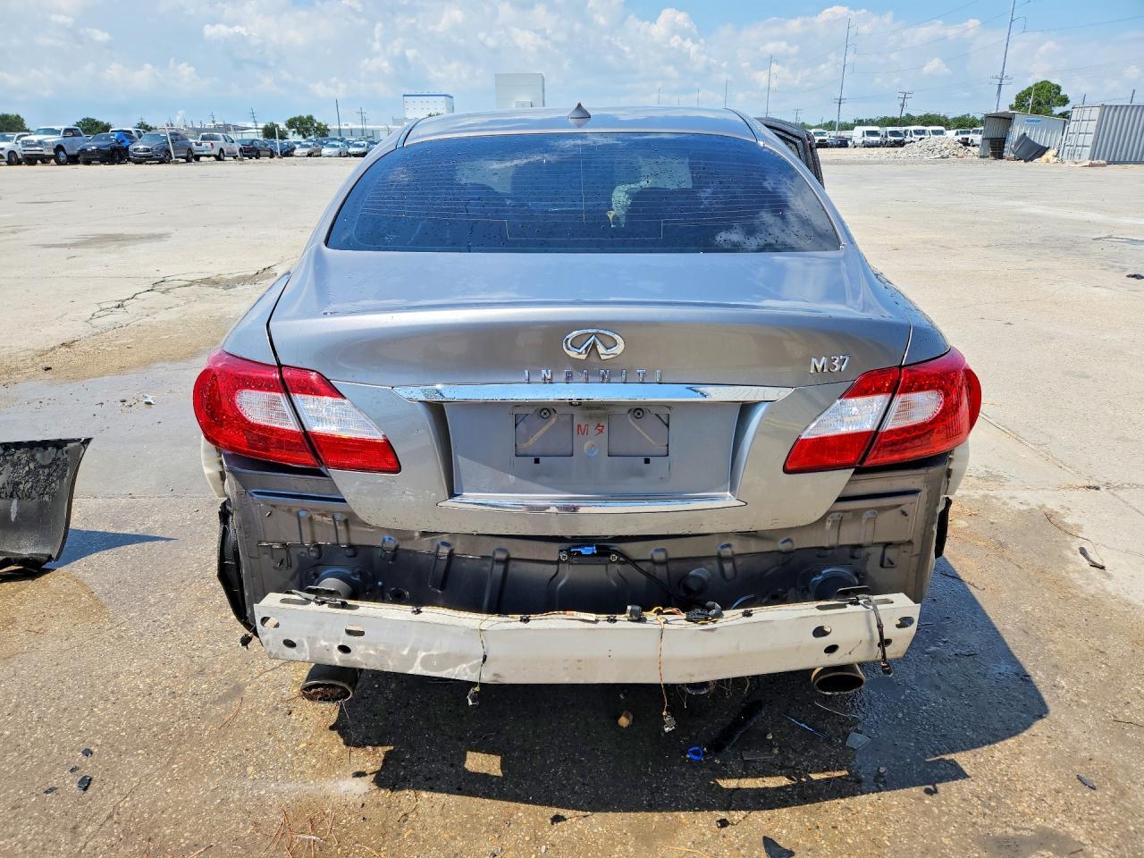 2013 Infiniti M37 Base - Фото 6