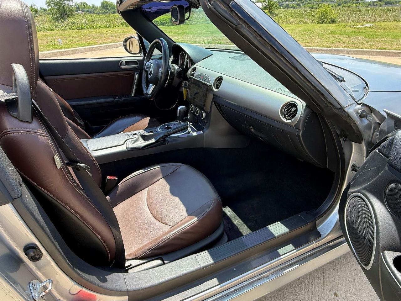 2009 Mazda Mx-5 Miata - Image 5