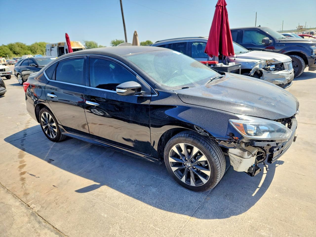 2019 Nissan Sentra Sr - Image 4