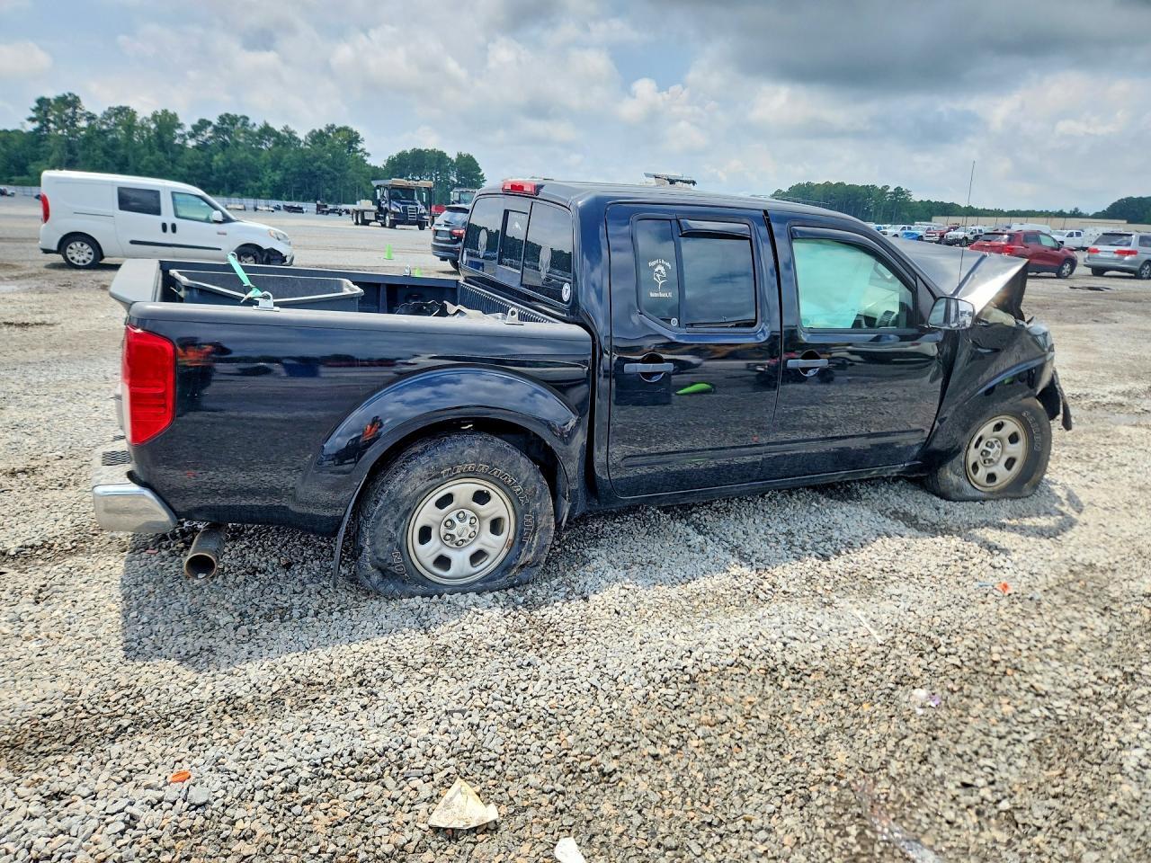 2016 Nissan Frontier Sv - Фото 3