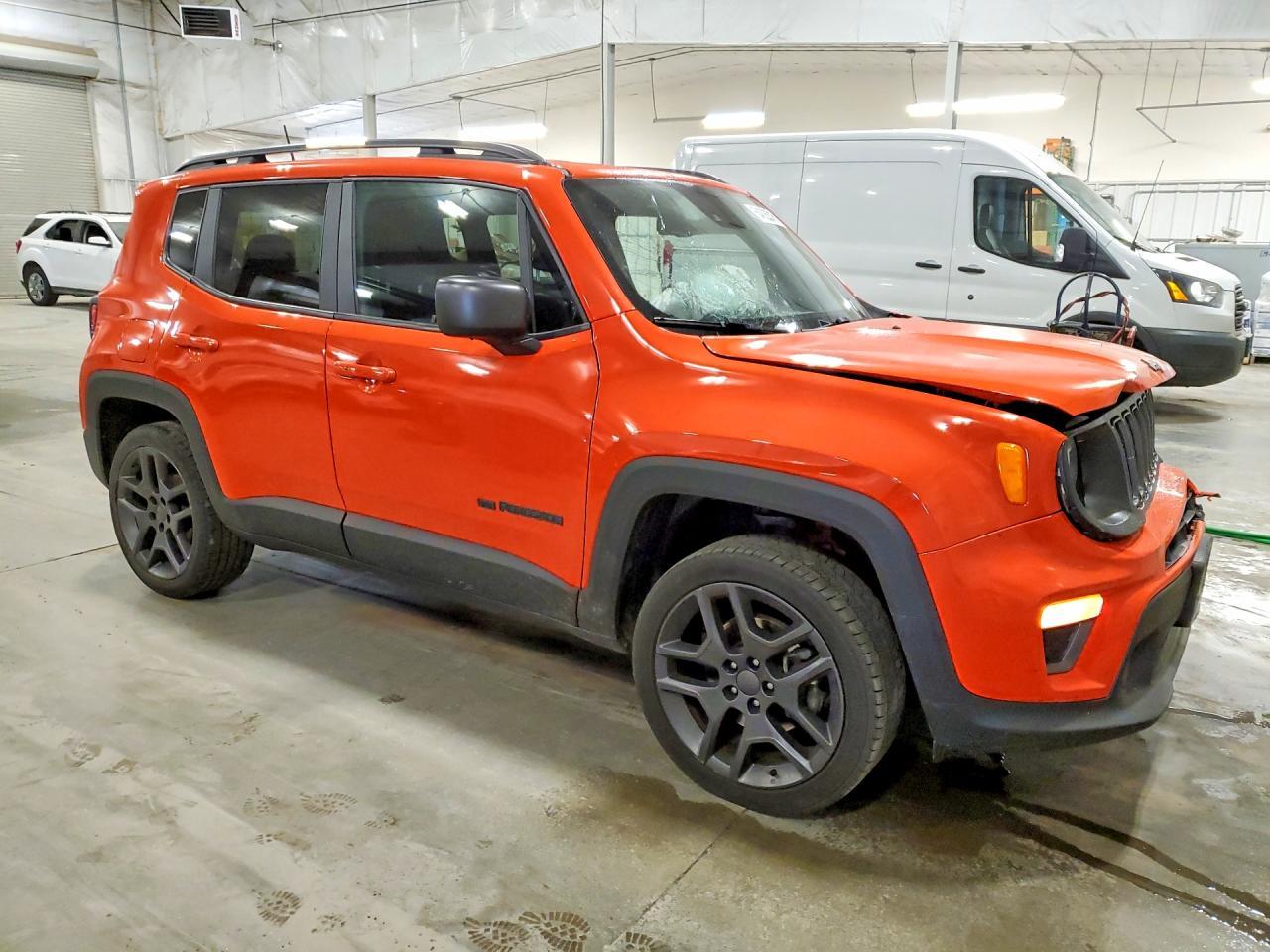 2021 Jeep Renegade Latitude - Image 4