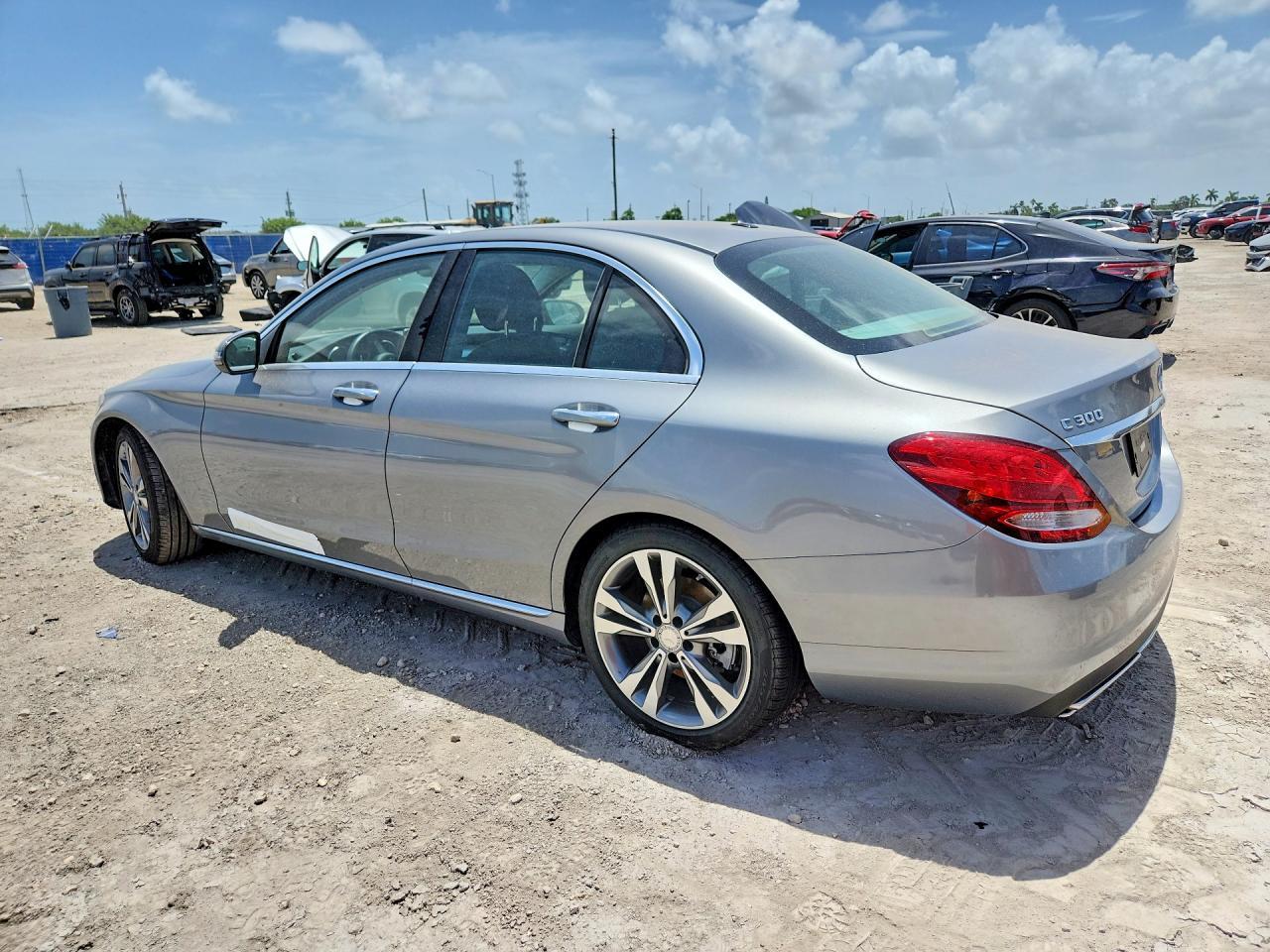 2016 Mercedes-Benz C 300 - Image 2