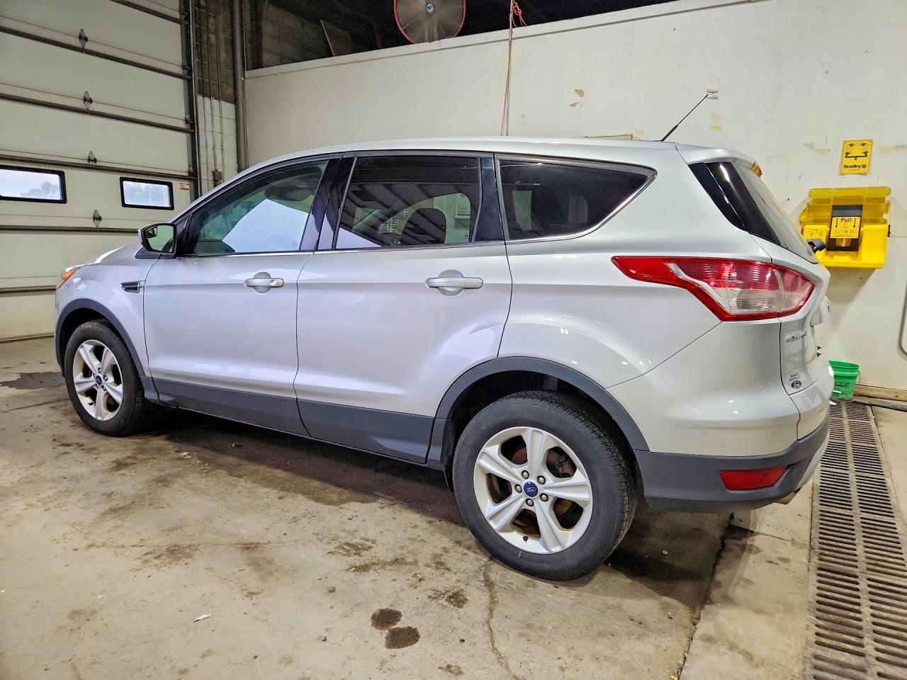 2016 Ford Escape Se - Image 2