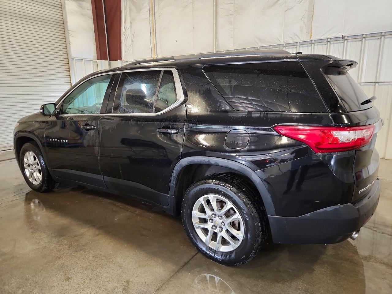 2019 Chevrolet Traverse Lt - Image 2