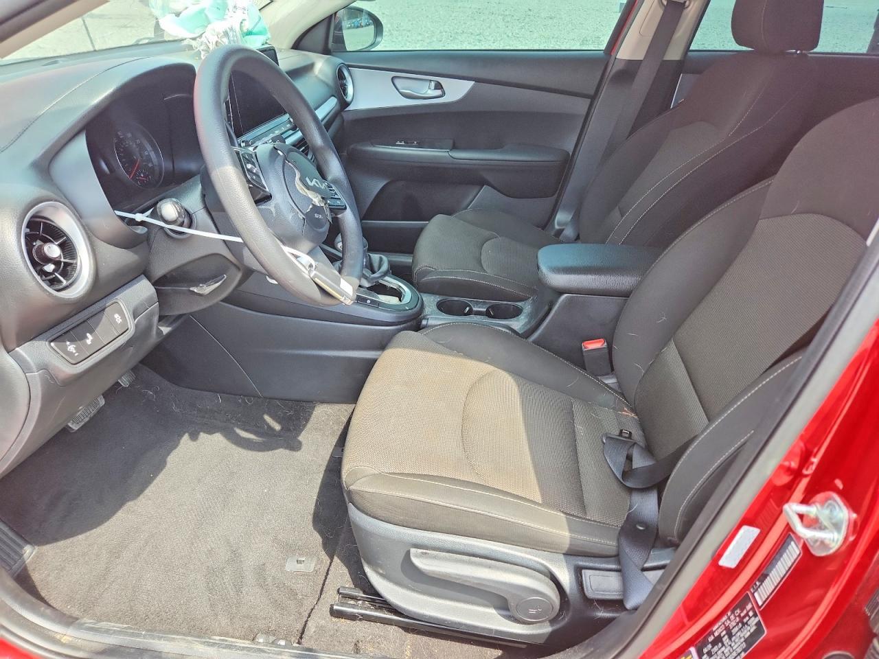 2024 Kia Forte Lxs - Image 7