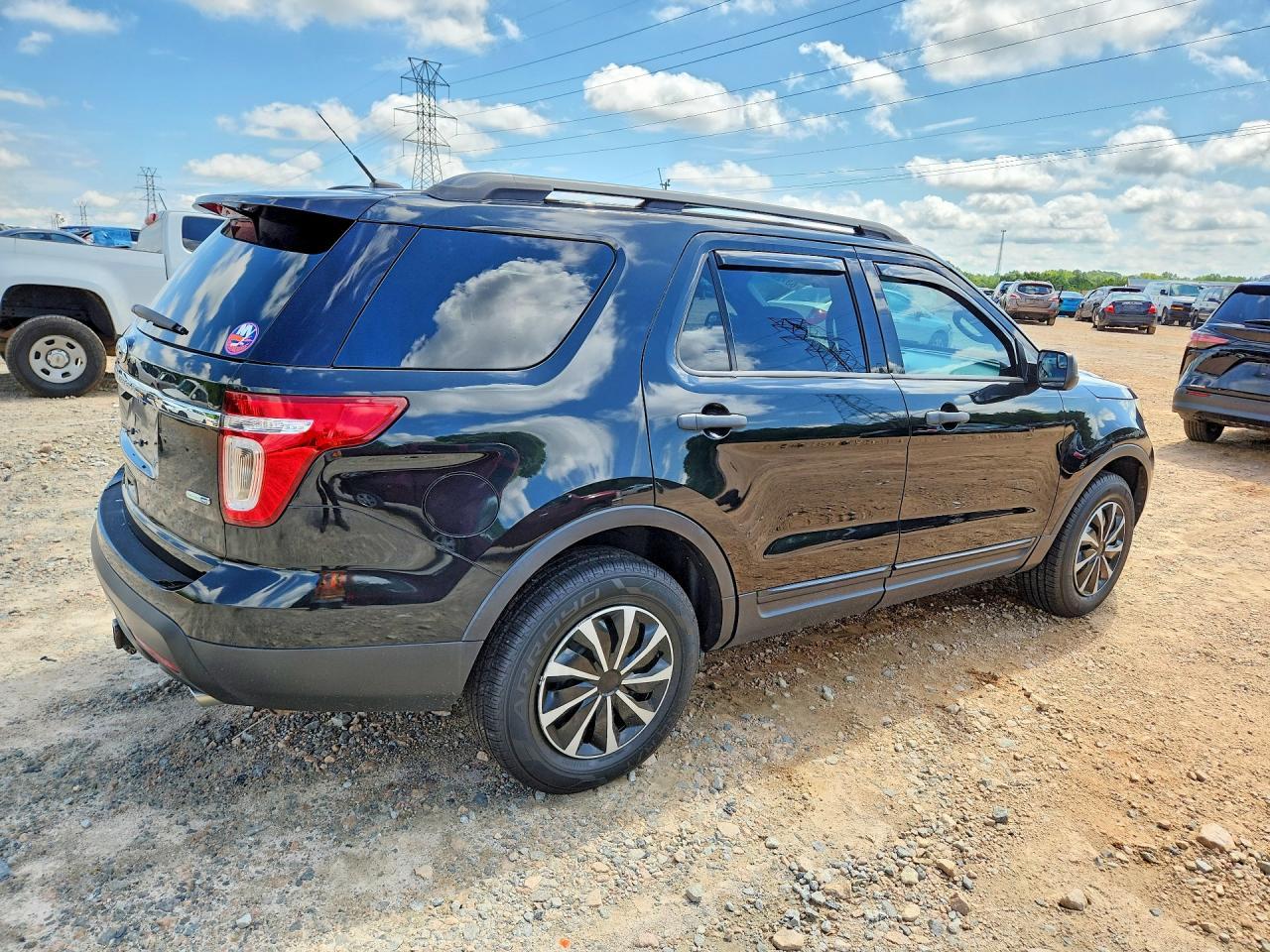 2013 Ford Explorer - Фото 3