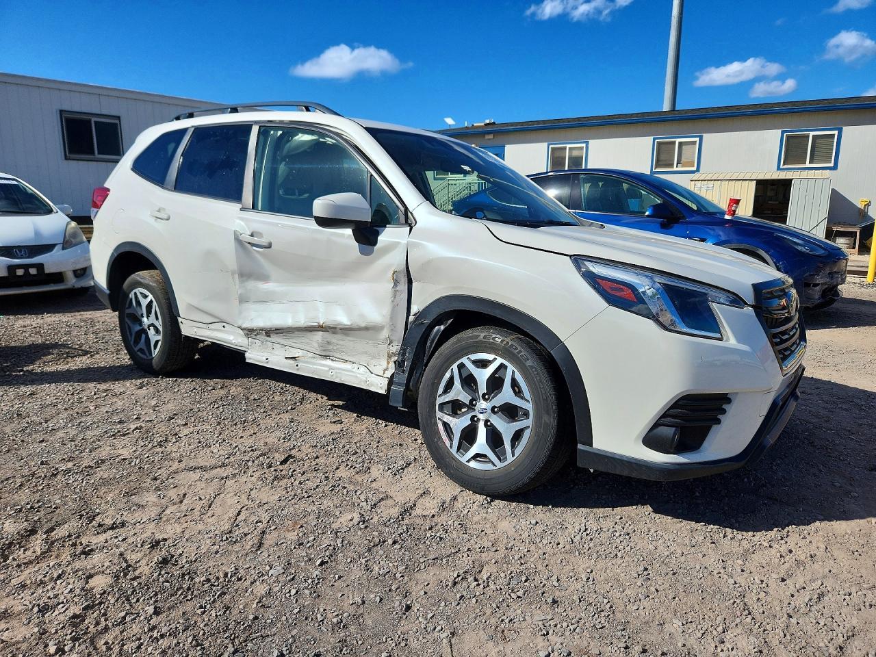 2022 Subaru Forester Premium - Фото 4