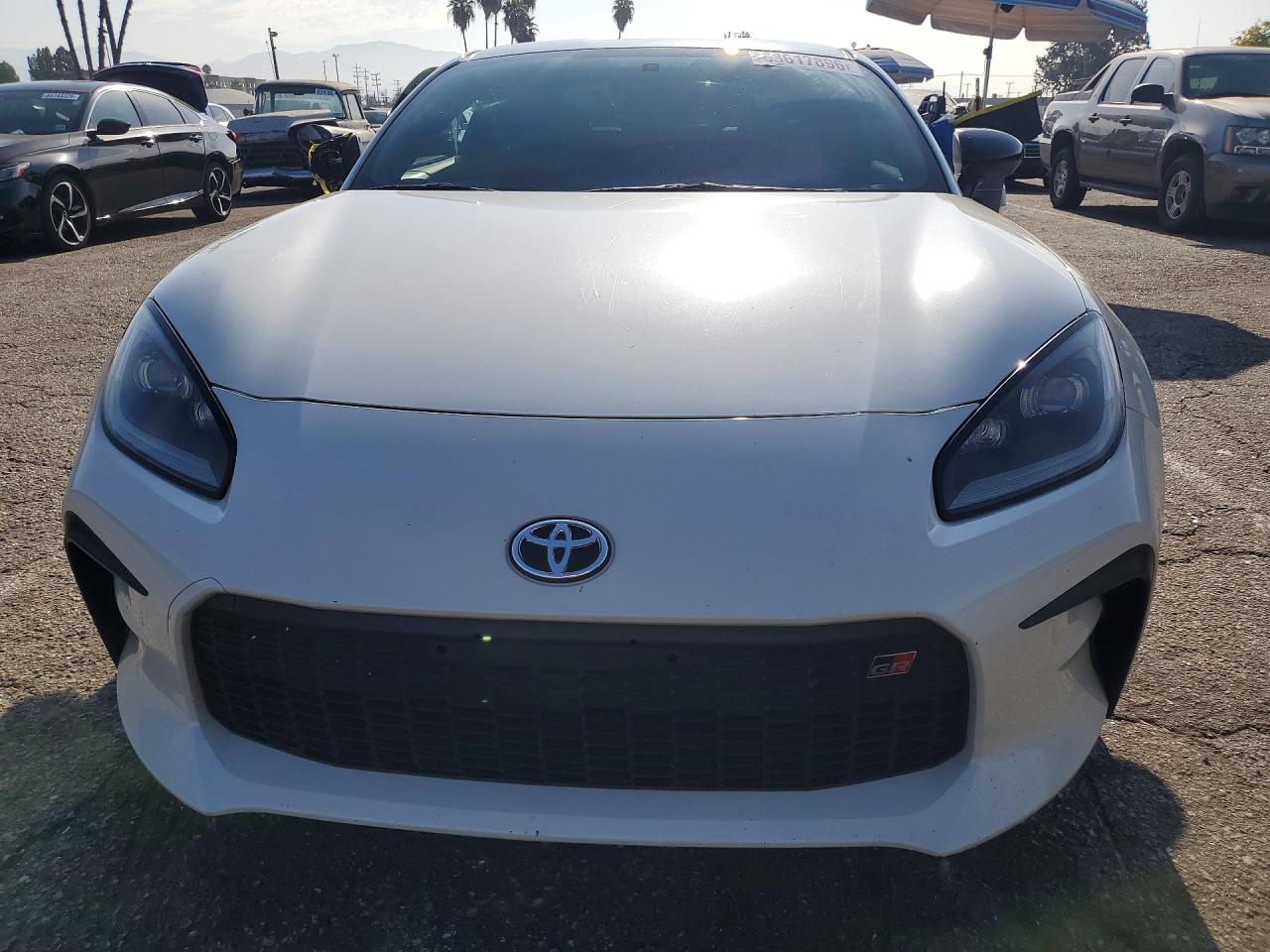 2022 Toyota Gr86 Base - Image 5