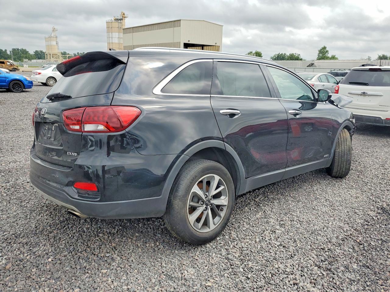 2019 Kia Sorento Ex V6 - Image 3