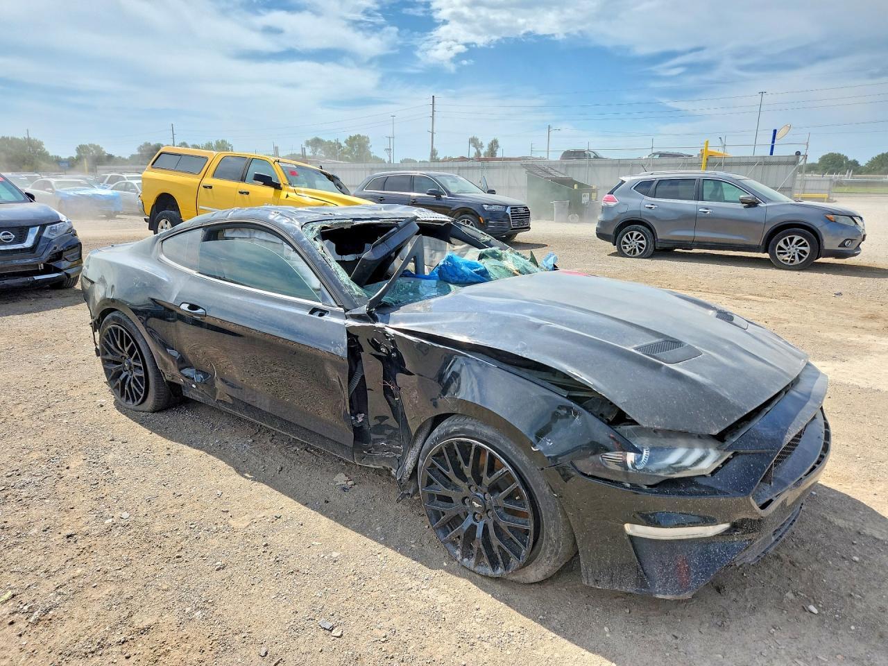 2021 Ford Mustang Gt - Фото 4