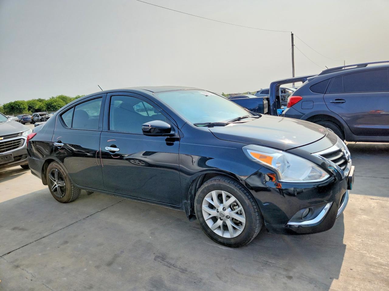 2017 Nissan Versa 1.6 S - Фото 4