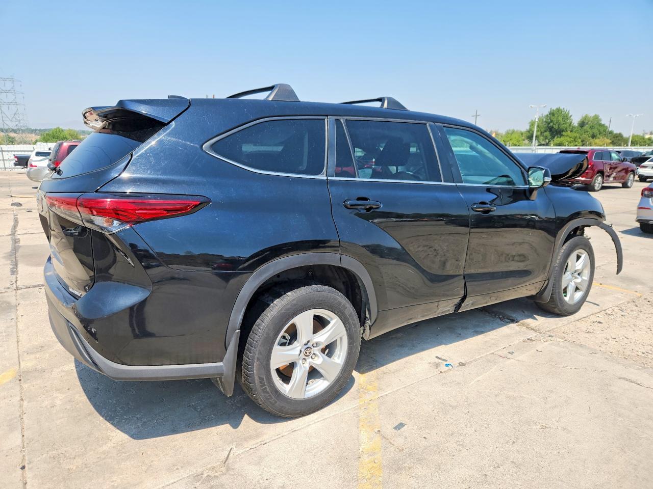 2023 Toyota Highlander Le - Фото 3