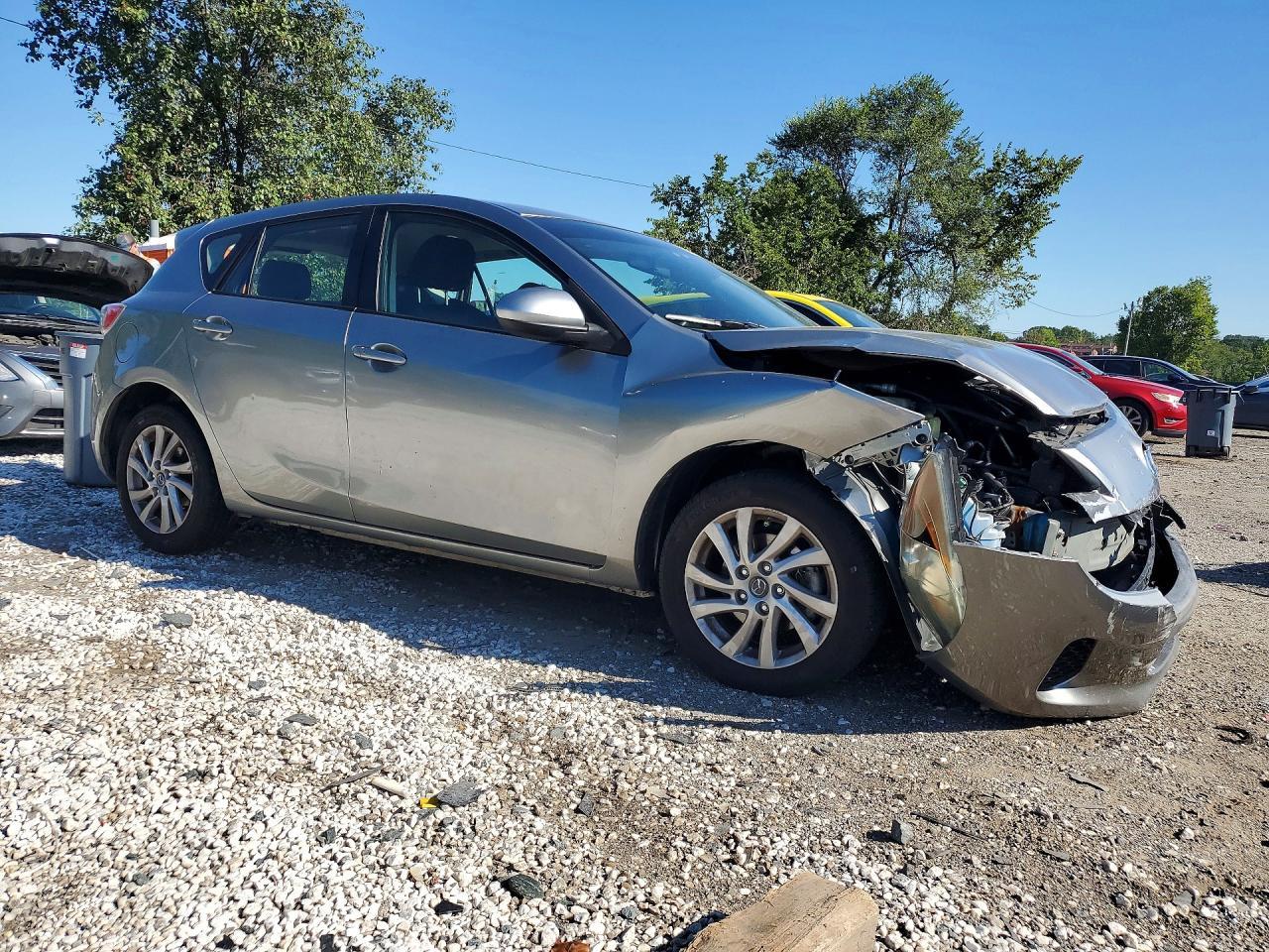 2013 Mazda 3 I - Фото 4