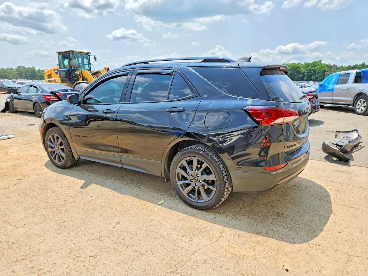 2022 Chevrolet Equinox Rs - Image 2