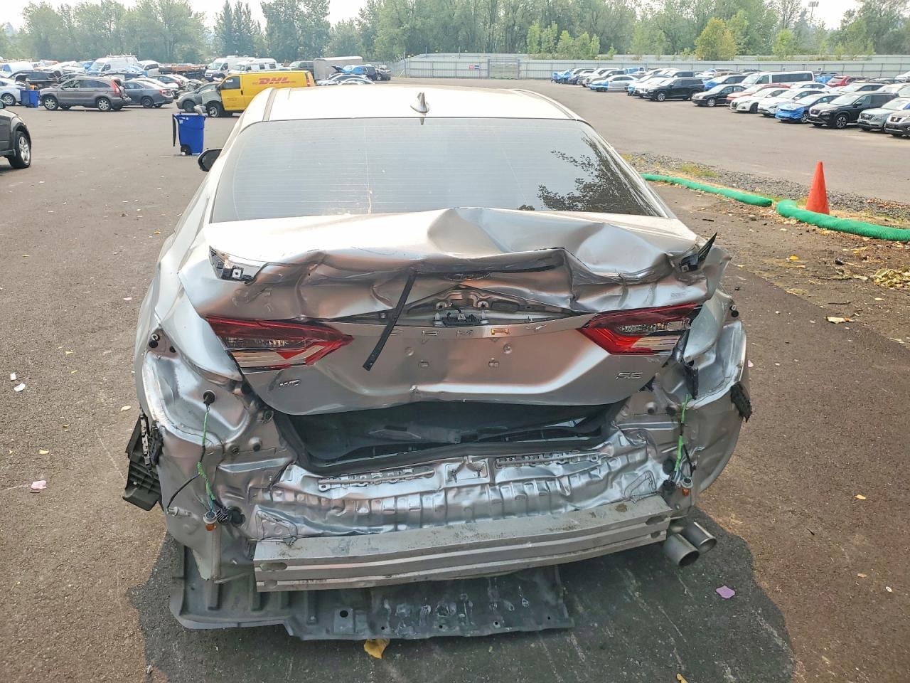 2023 Toyota Camry Se - Image 6