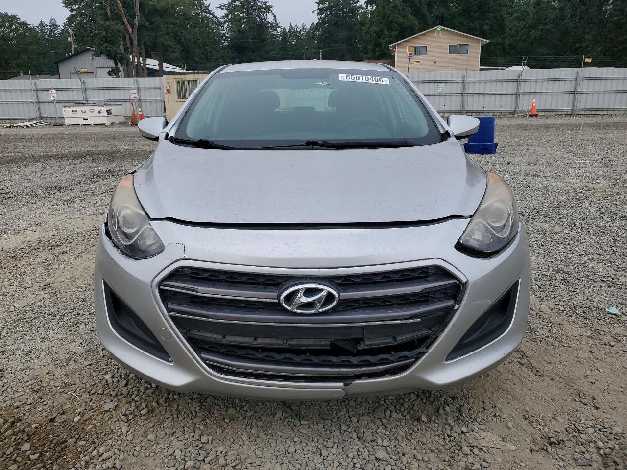 2016 Hyundai Elantra Gt Base - Image 5