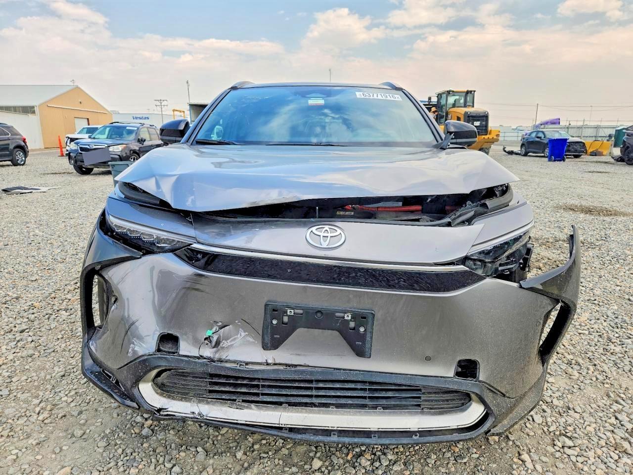2025 Toyota Bz4X Limited - Image 5