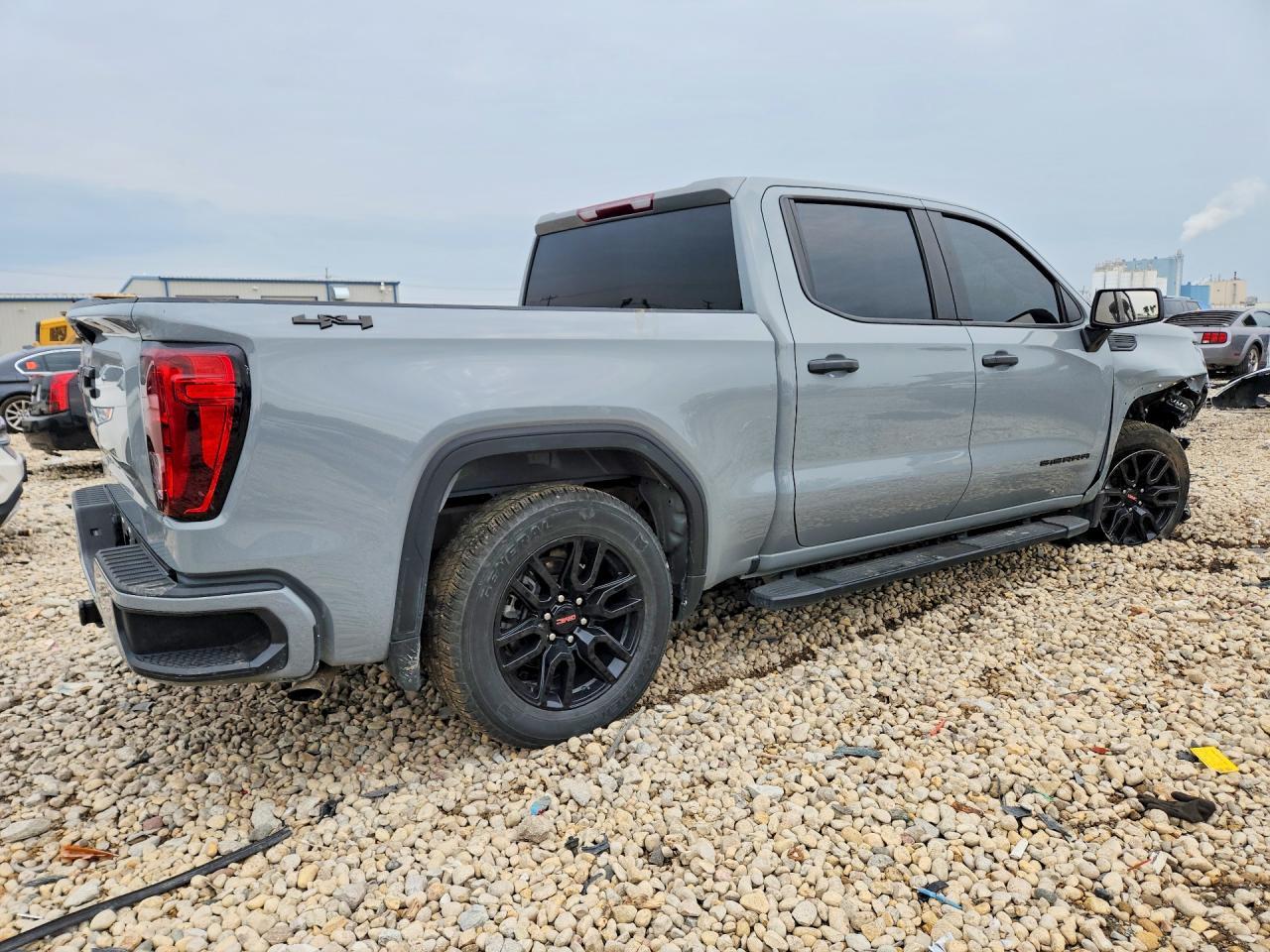 2024 GMC Sierra K1500 - Фото 3