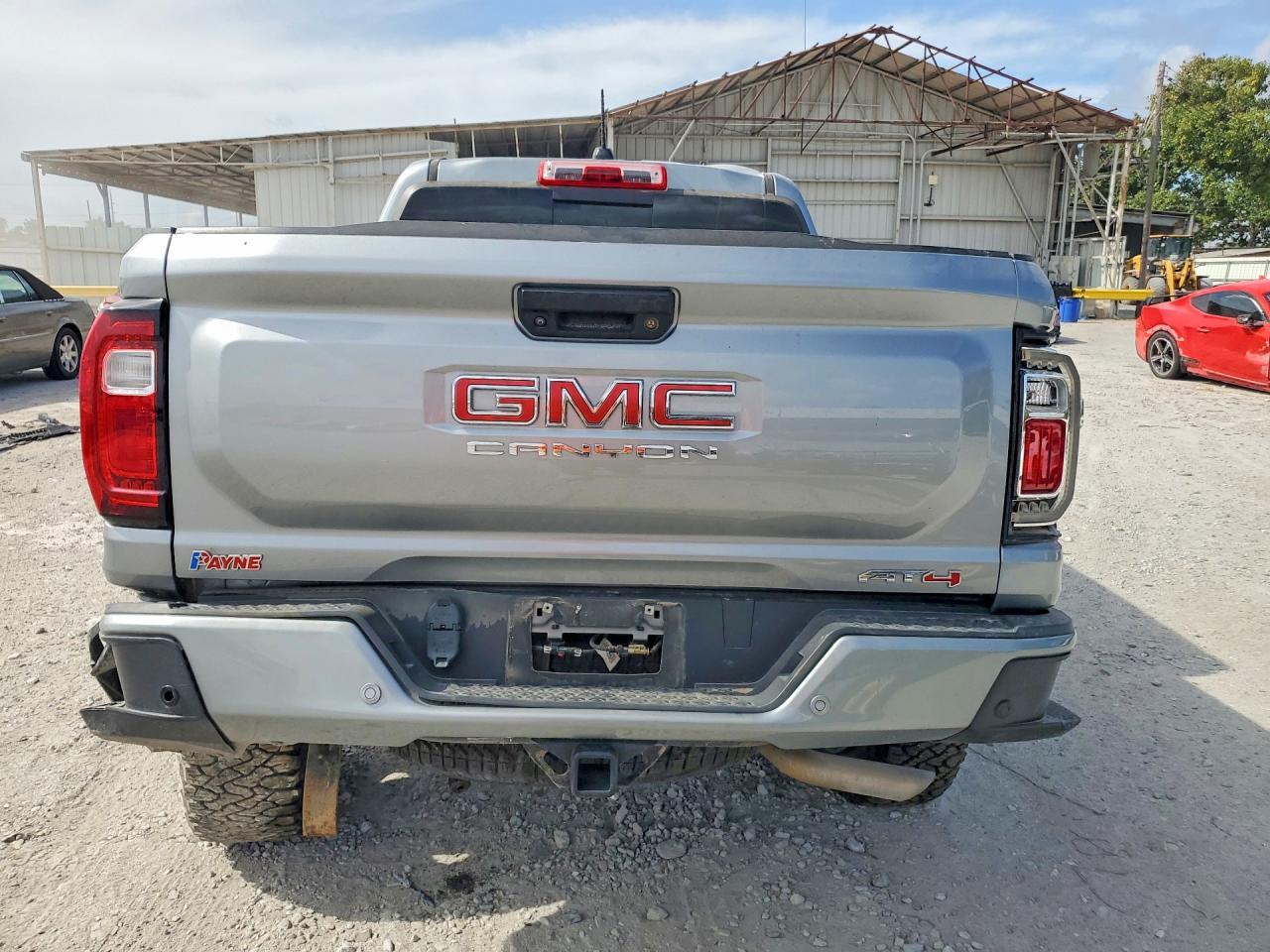 2024 GMC Canyon At4 - Фото 6
