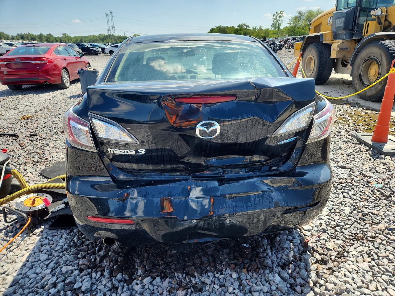 2012 Mazda 3 I - Image 6