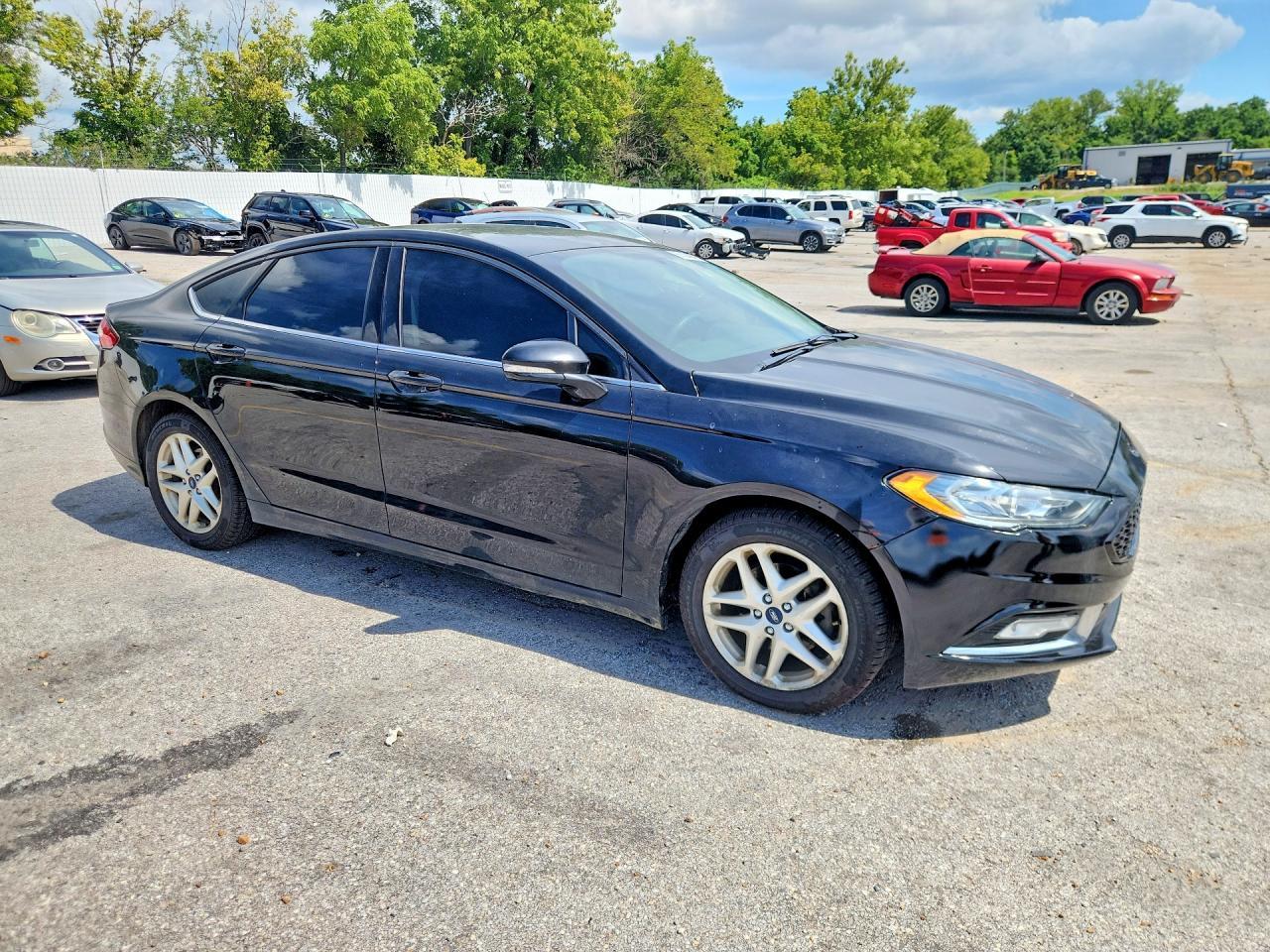 2016 Ford Fusion Se - Фото 4