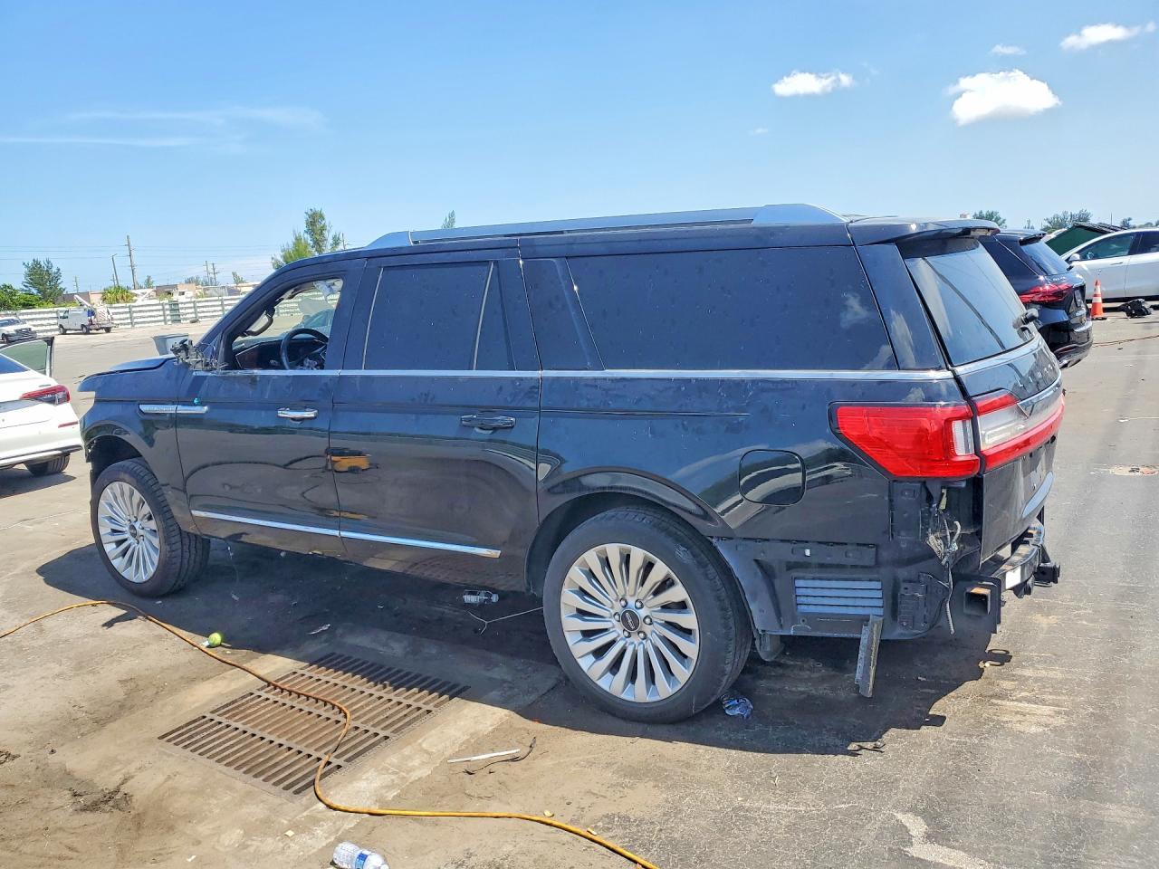2019 Lincoln Navigator L Reserve - Фото 2