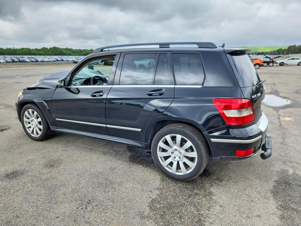 2011 Mercedes-Benz Glk 350 4Matic - Image 2