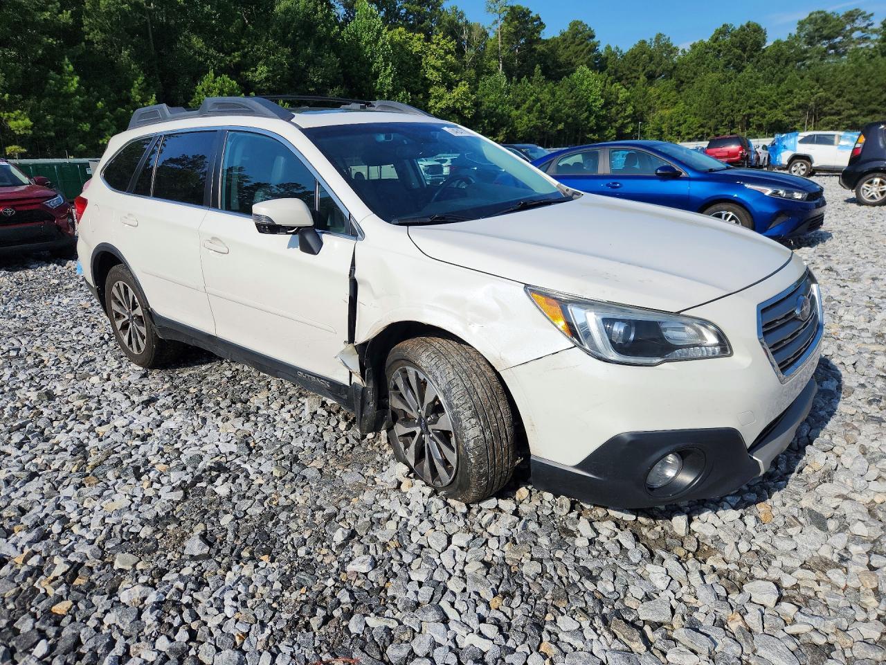 2016 Subaru Outback 3.6R Limited - Image 4