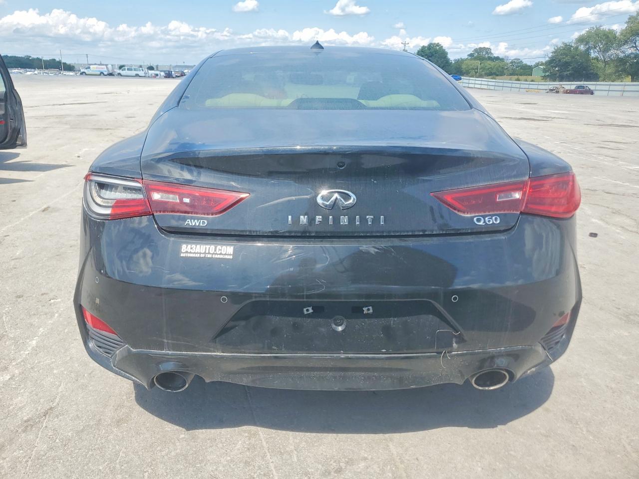 2017 Infiniti Q60 Premium - Image 6
