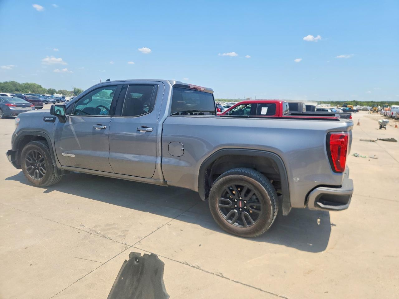 2022 GMC Sierra Limited C1500 Elevation - Фото 2