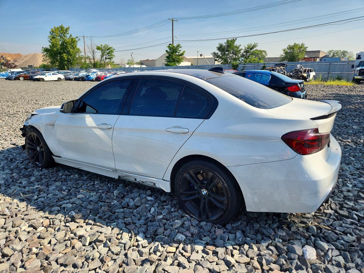 2016 BMW 340 Xi - Фото 2