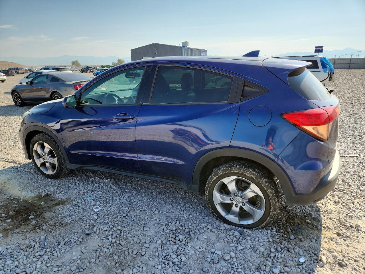 2016 Honda Hr-V Lx - Image 2
