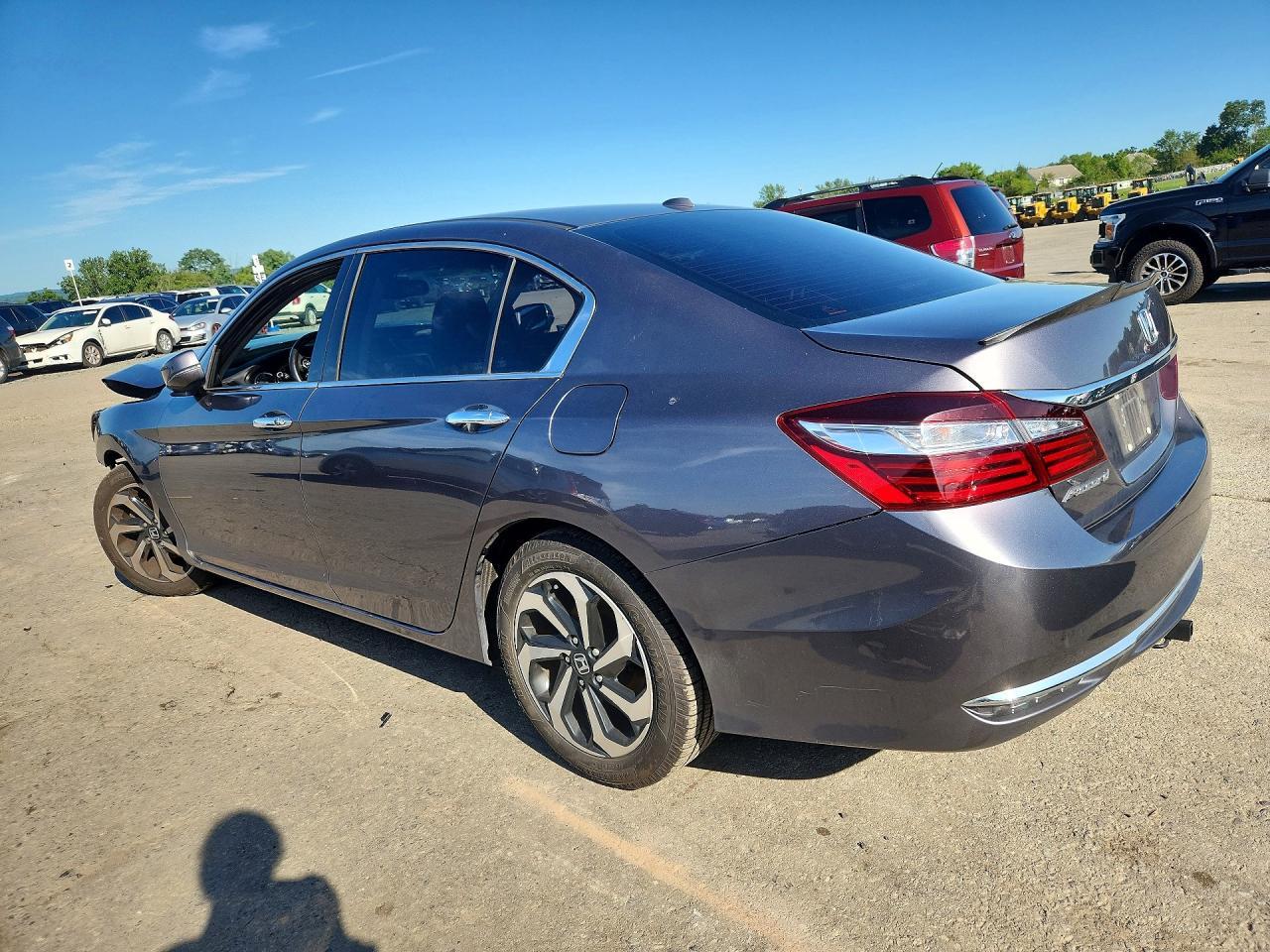 2017 Honda Accord Exl - Image 2