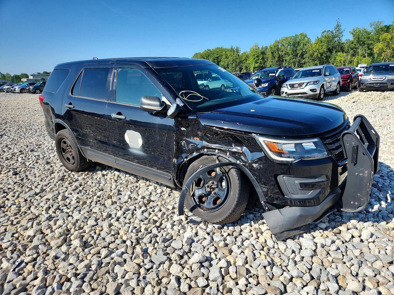 2019 Ford Explorer Police Interceptor - Image 4