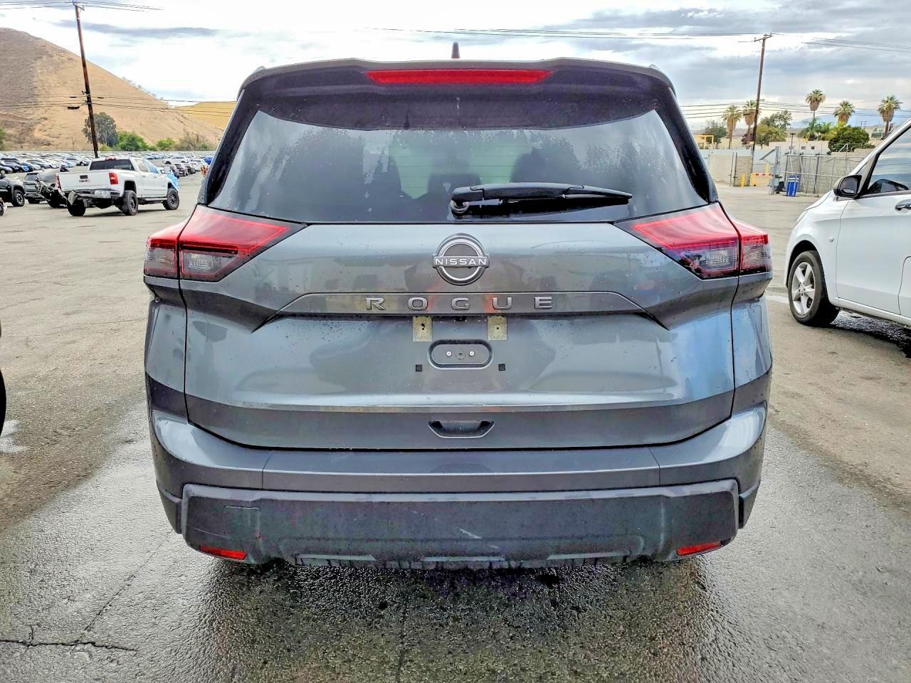 2026 Nissan Rogue Sv - Image 6