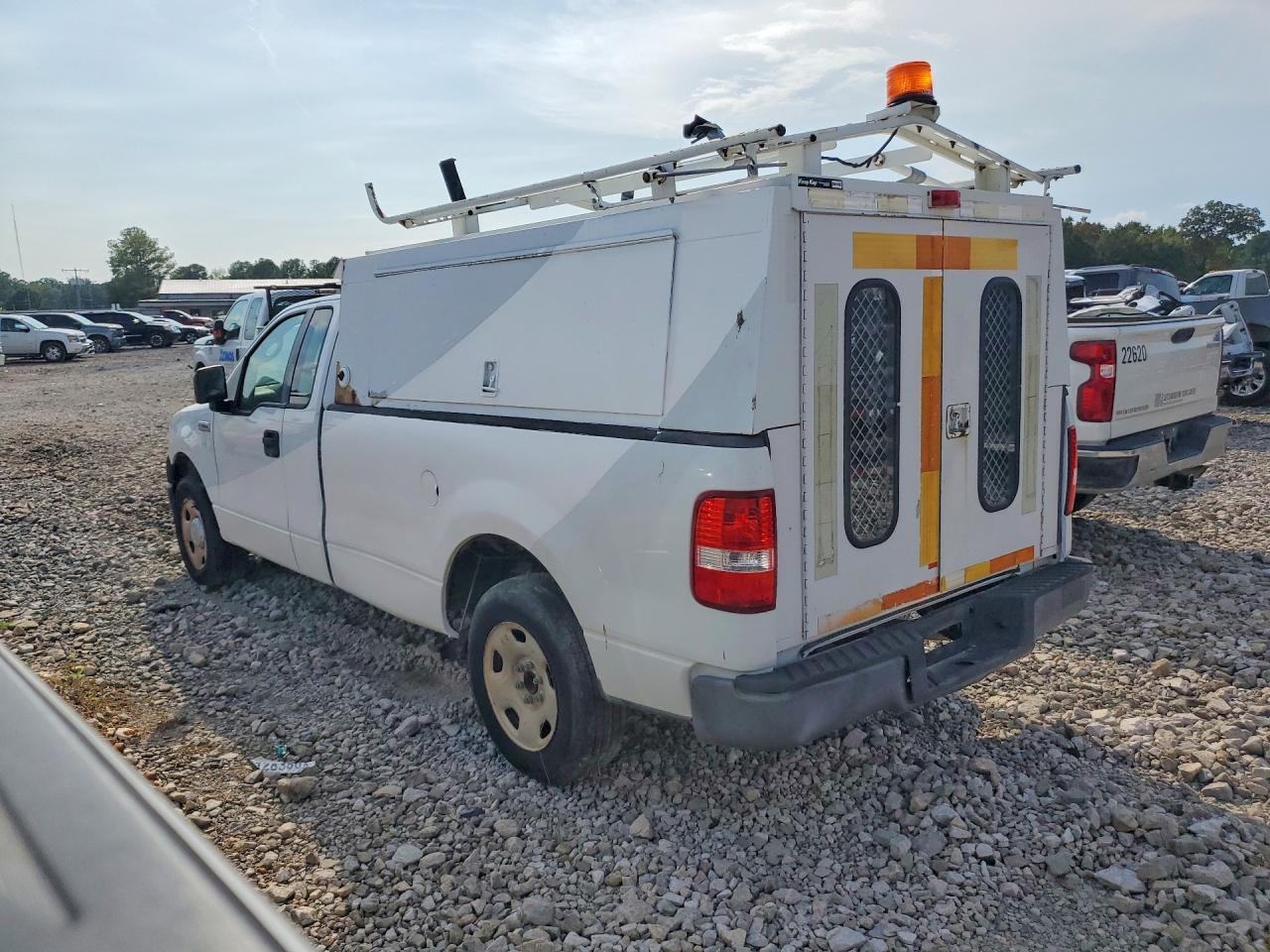 2008 Ford F150 - Image 2