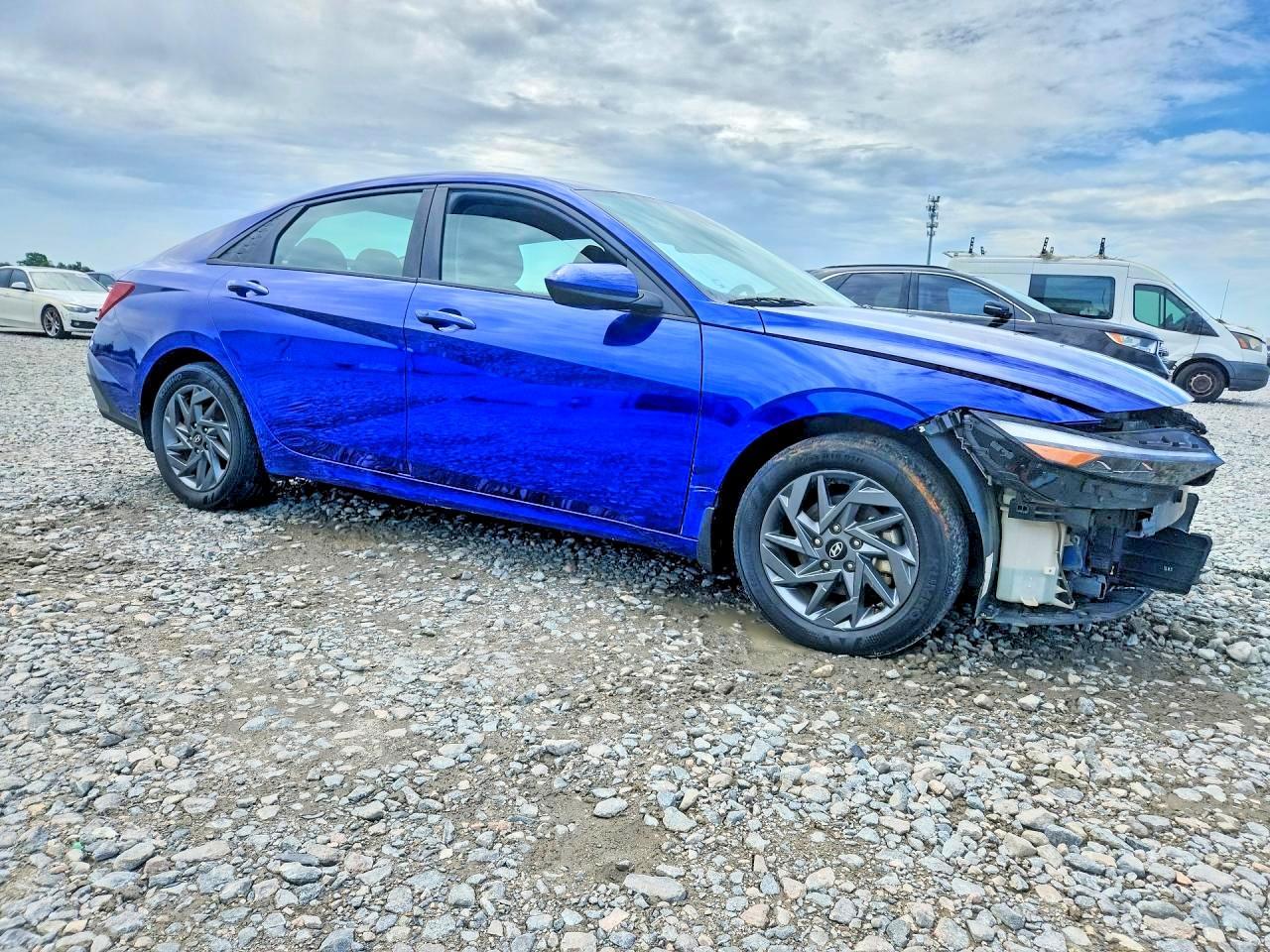 2024 Hyundai Elantra Sel - Фото 4