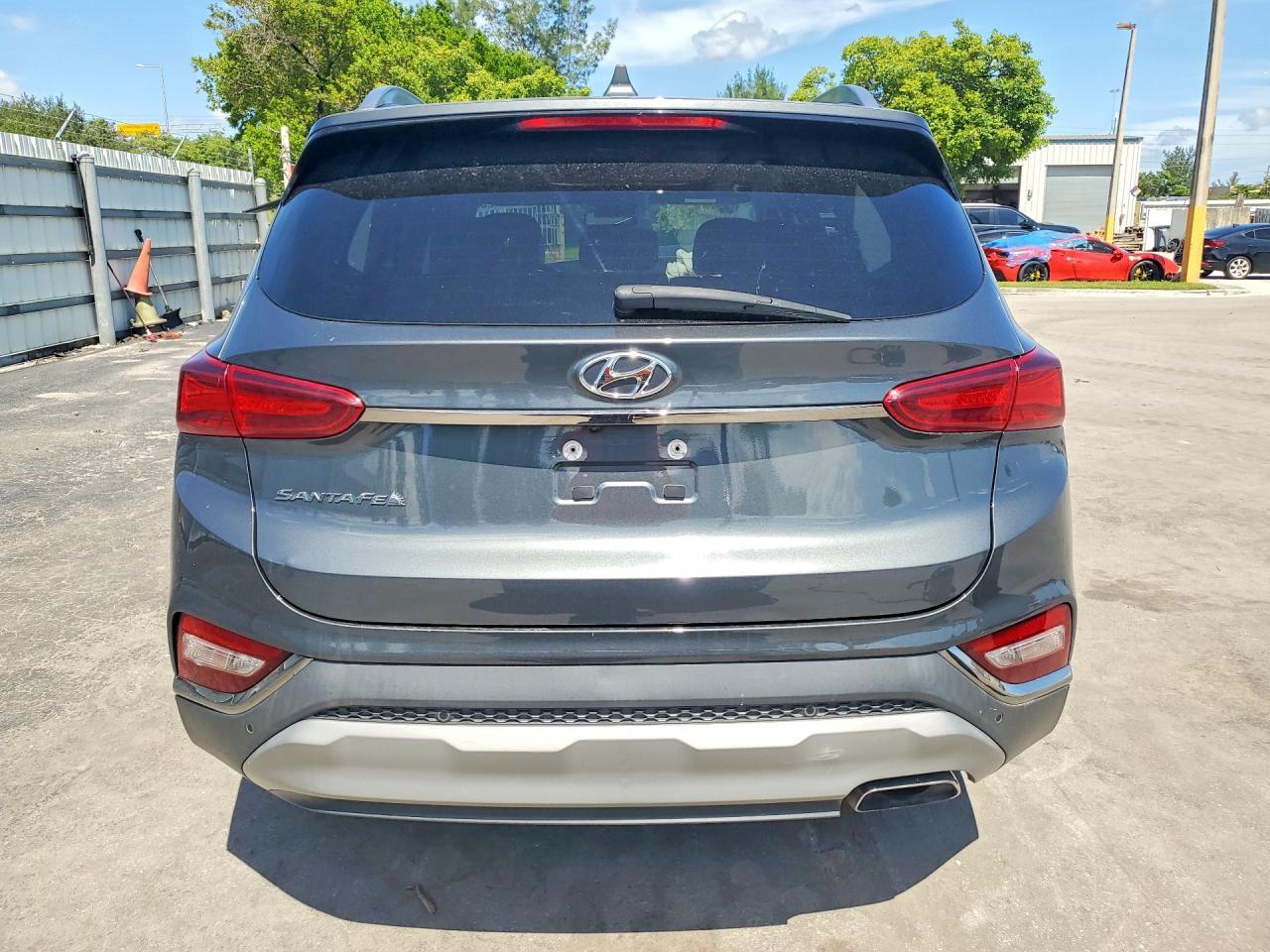 2020 Hyundai Santa Fe Limited - Фото 6