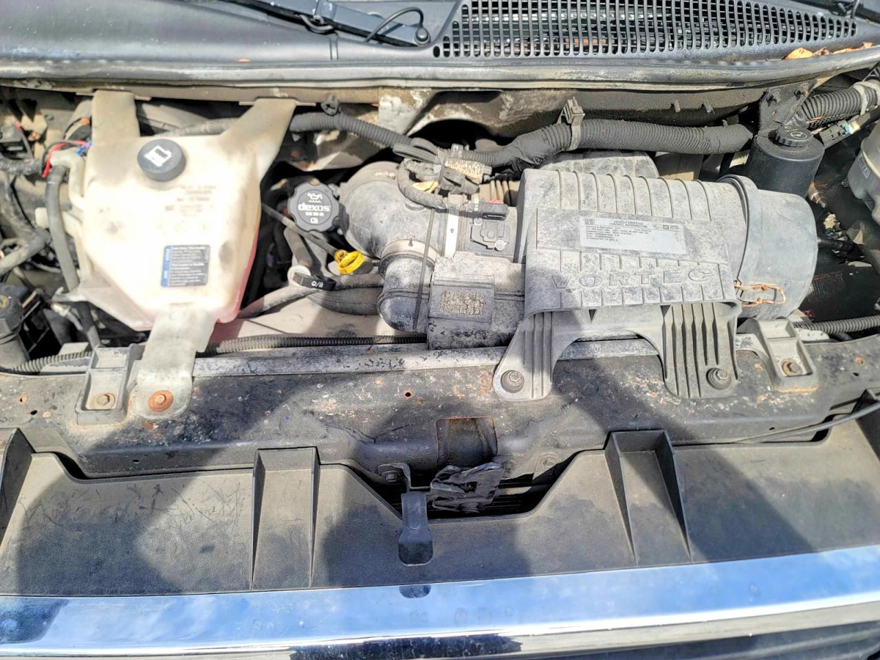2017 GMC Savana G2500 - Image 7