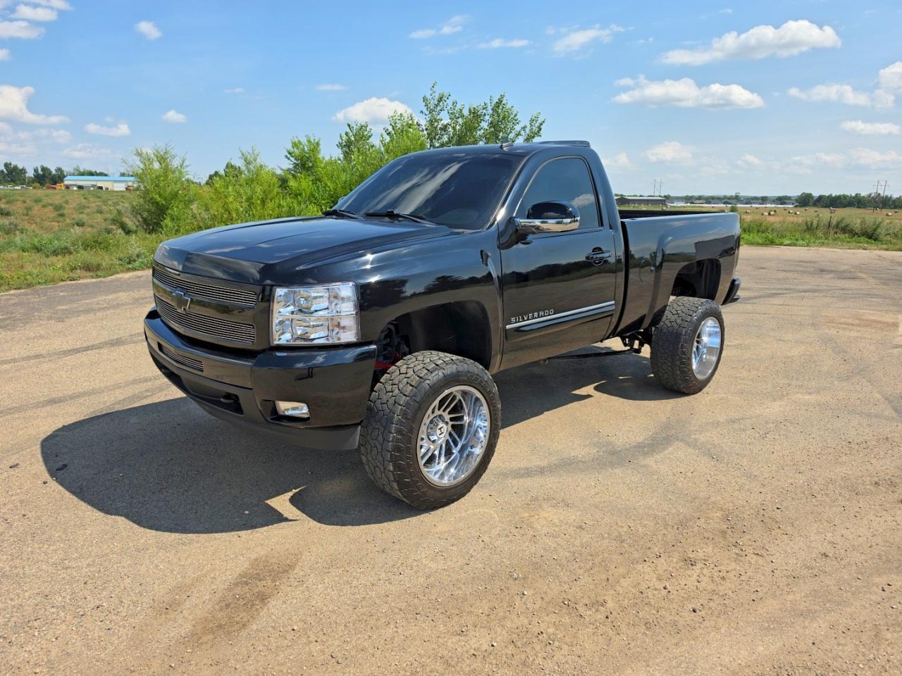 2007 Chevrolet Silverado K1500 - Фото 2