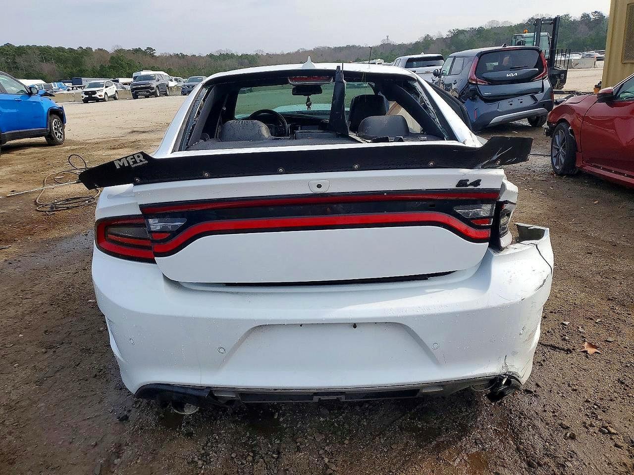 2017 Dodge Charger R - Фото 6