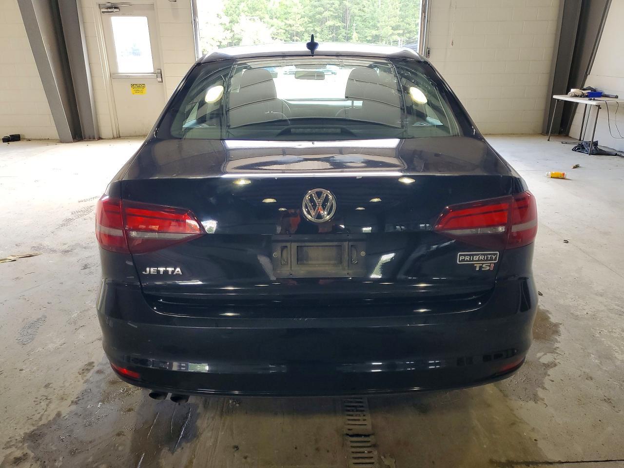 2016 Volkswagen Jetta S - Фото 6