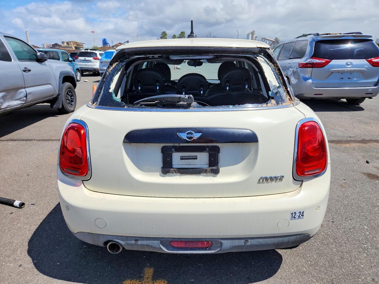 2017 Mini Cooper - Фото 6