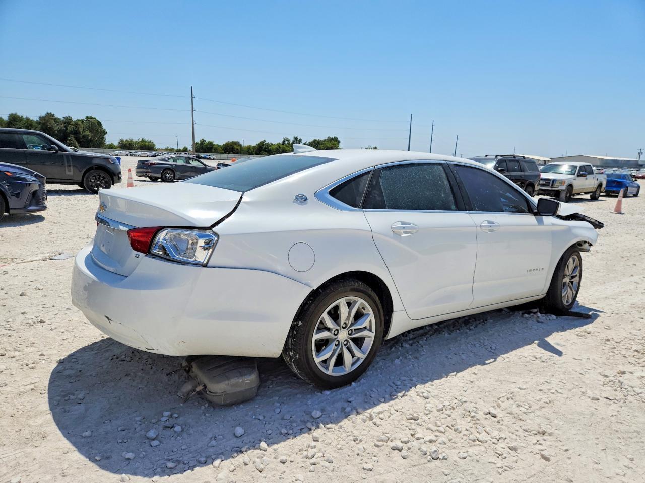 2018 Chevrolet Impala - Image 3