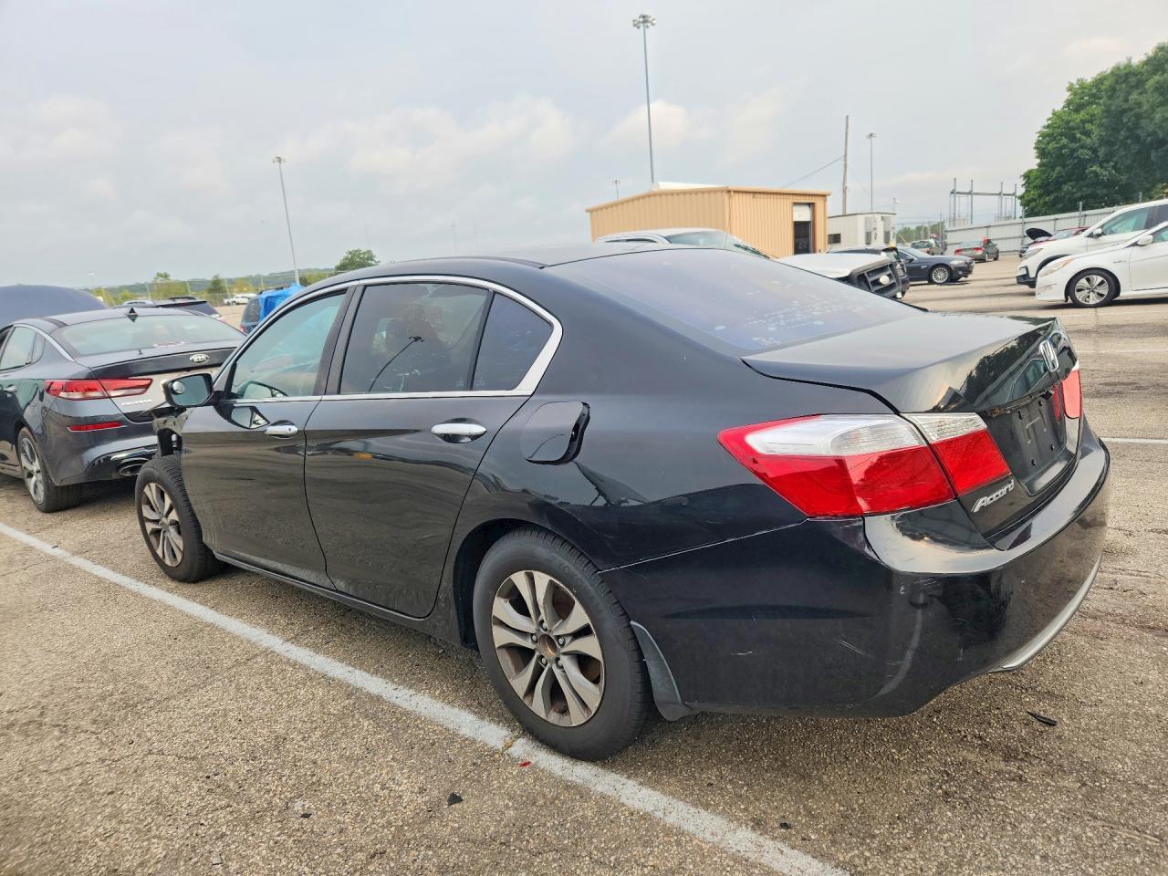 2015 Honda Accord Lx - Фото 2